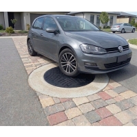 Najazdowa pokrywa betonowa 105cm do 5ton WŁAZ zamykany