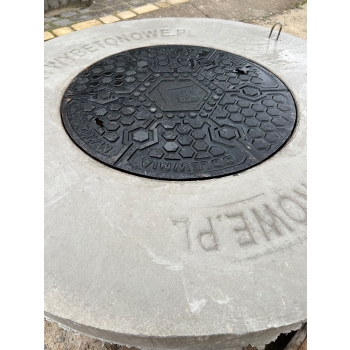 Pokrywa betonowa Żeliwna 140cm 12,5t