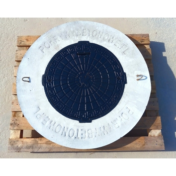 Pokrywa betonowa ogrodowa właz NA ZAMEK 120 cm